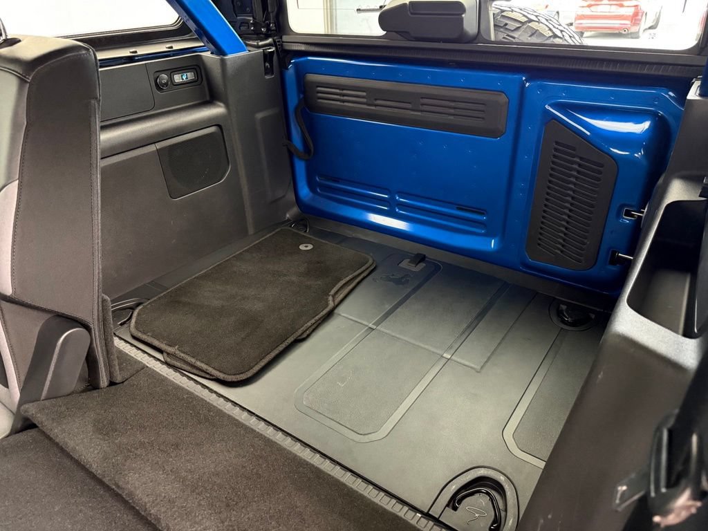 Used 2023 Ford Bronco Black Diamond AWD/4WD image 65