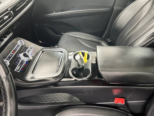 Certified 2022 Lincoln Nautilus Reserve AWD/4WD image 15
