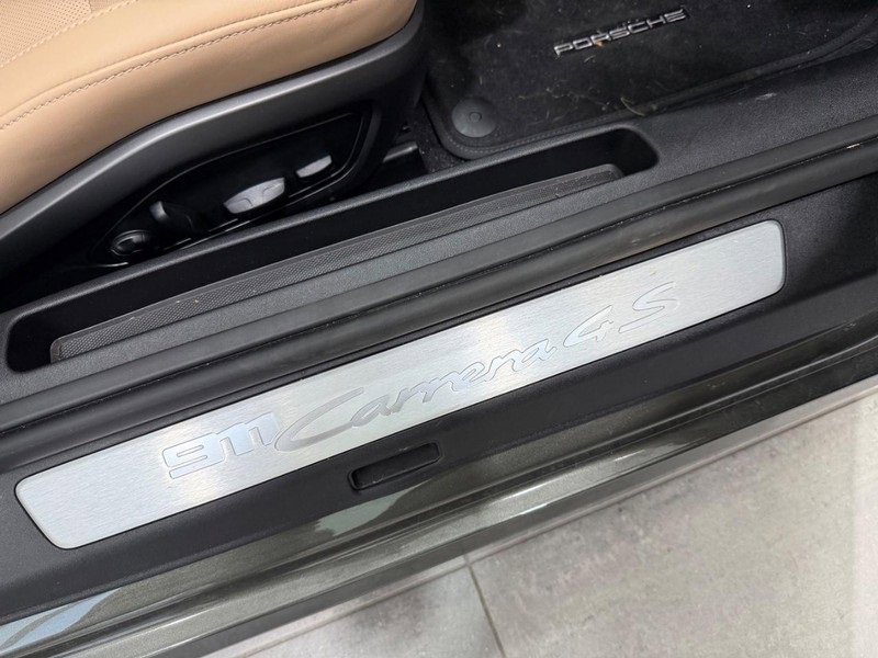 Certified 2024 Porsche 911 Carrera 4S image 17