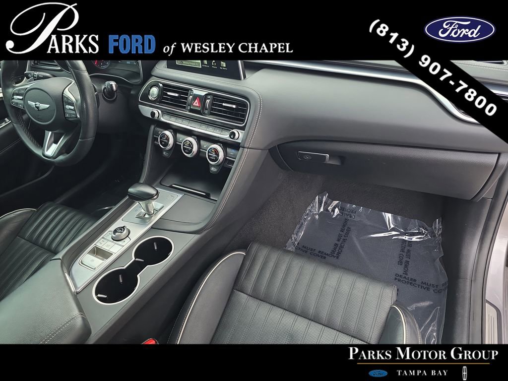Used 2021 Genesis G70 2.0T w/ Elite Package RWD image 9