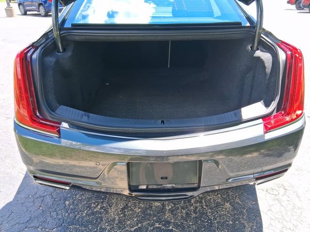 Used 2018 Cadillac XTS Luxury AWD/4WD image 5