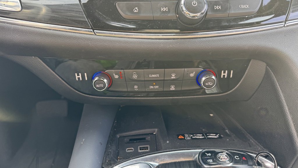 Used 2024 Buick Enclave Essence w/ LPO, Floor Liner Package image 27