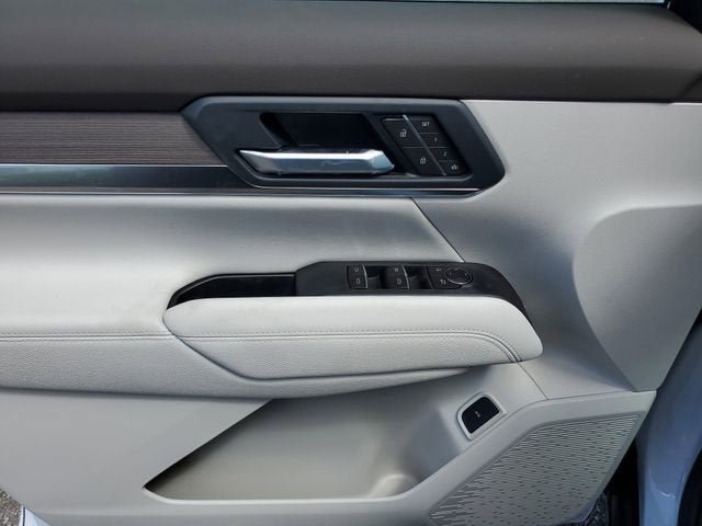 New 2026 GMC Terrain Denali AWD/4WD image 17