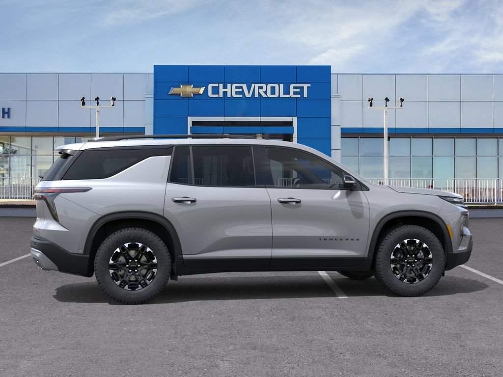 New 2027 Chevrolet Traverse Z71 w/ Enhanced Driving Package AWD/4WD image 5