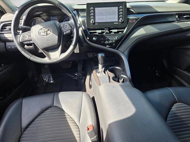 Used 2021 Toyota Camry SE image 15
