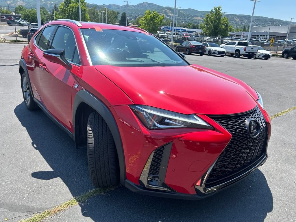 Used 2020 Lexus UX 250h F Sport w/ F Sport Premium Package AWD/4WD image 2