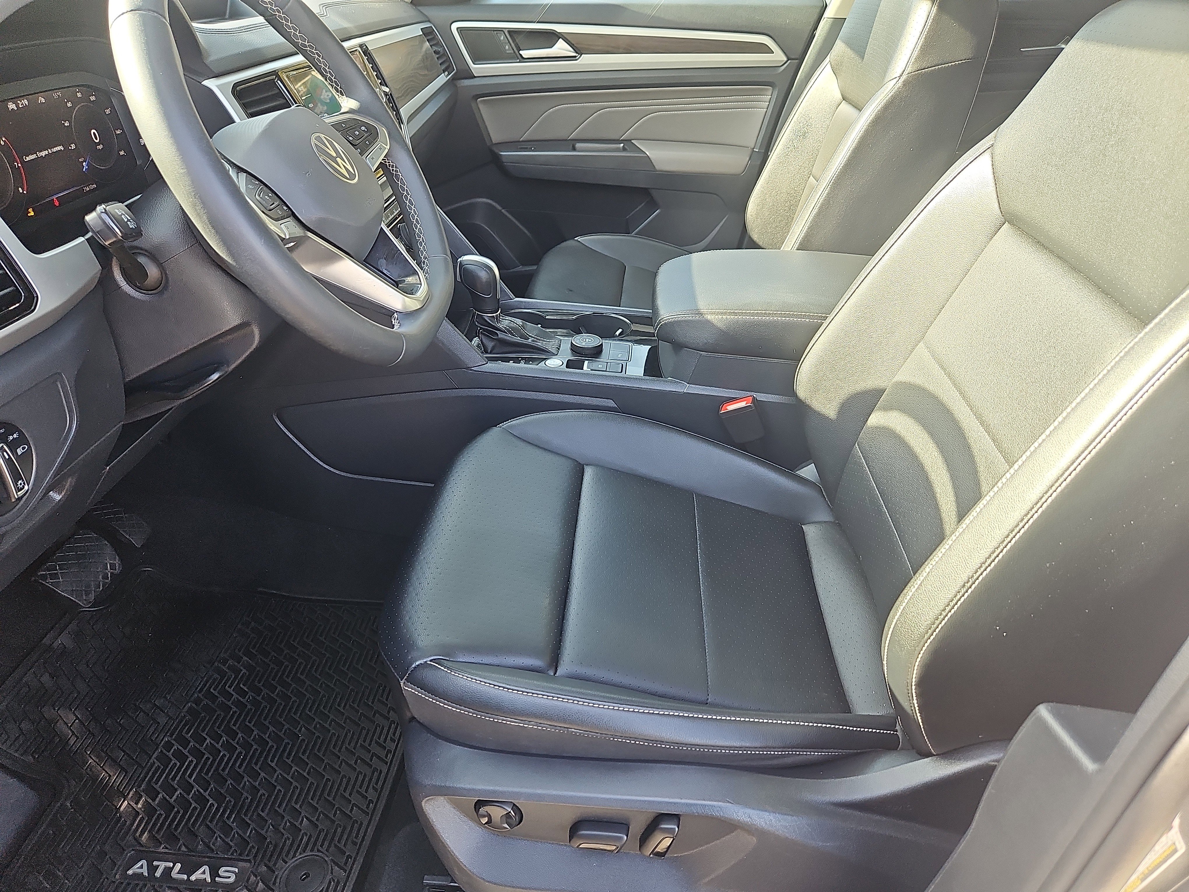 Certified 2022 Volkswagen Atlas SE image 27