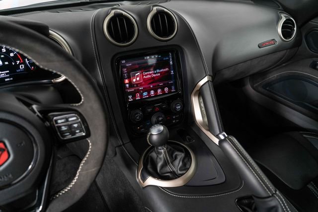 Used 2017 Dodge Viper ACR w/ Extreme Aero Package RWD image 20