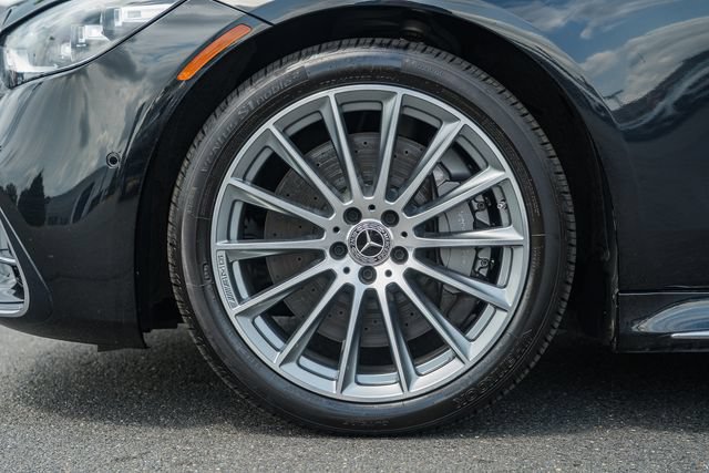 Certified 2022 Mercedes-Benz S 500 4MATIC w/ AMG Line Package image 17