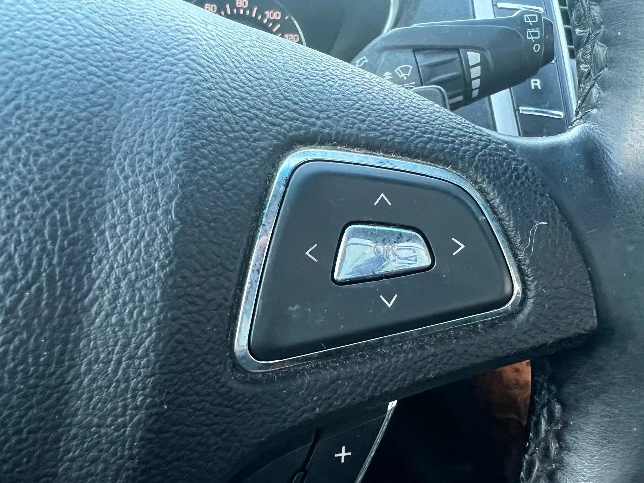 Used 2016 Lincoln MKX Reserve w/ Climate Package image 30