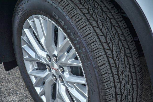 New 2026 GMC Acadia Elevation w/ Elevation Premium Package FWD image 3