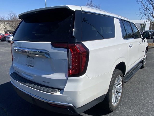 Used 2022 GMC Yukon XL SLT w/ SLT Premium Package image 11