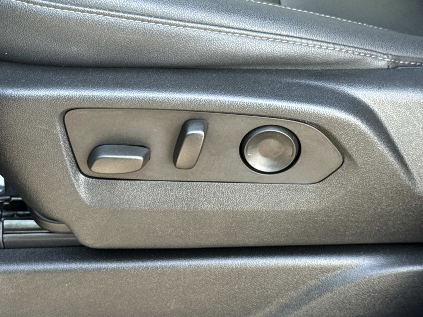 Used 2023 Chevrolet Suburban Z71 w/ Max Trailering Package image 14