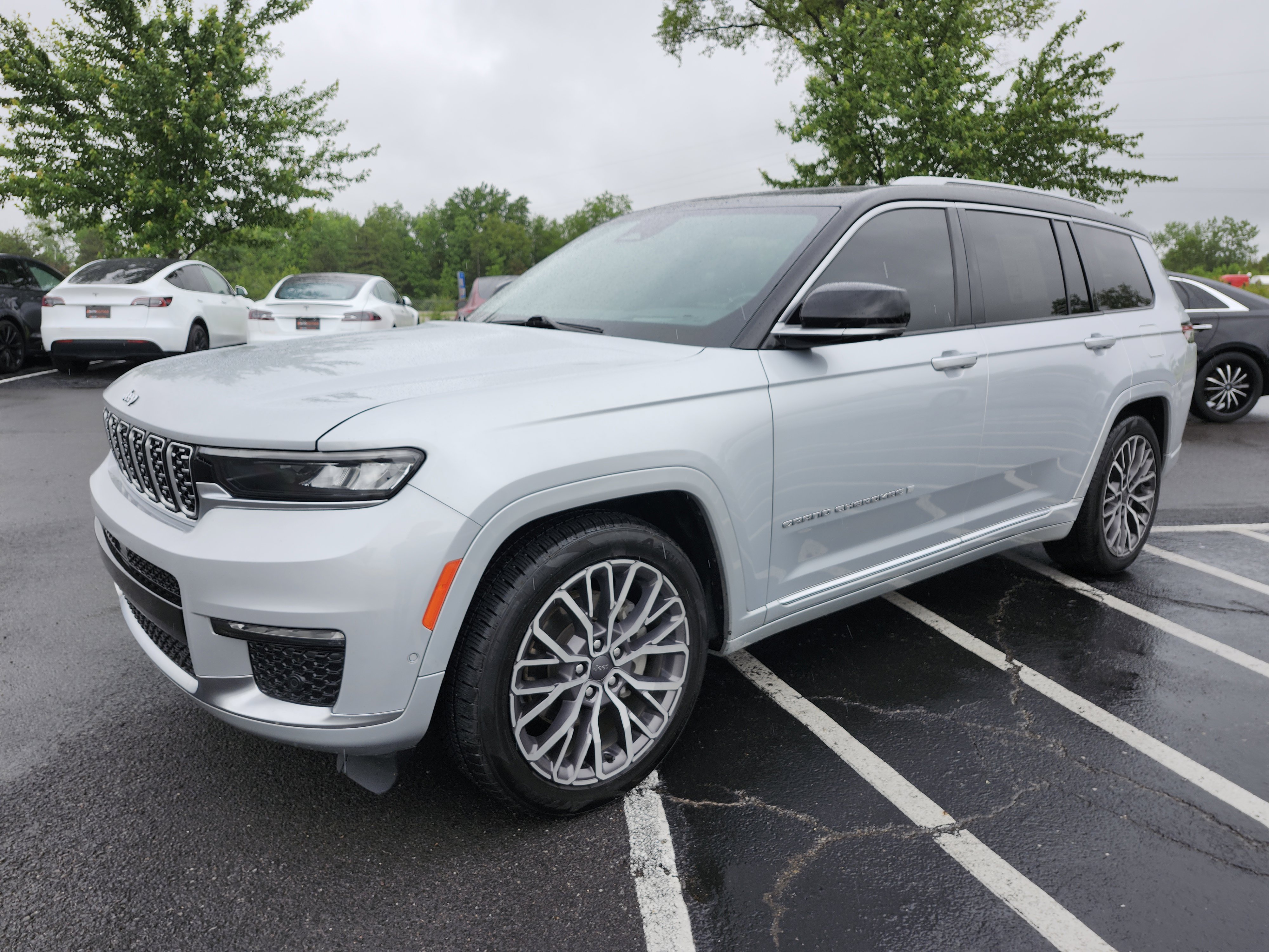 Used 2021 Jeep Grand Cherokee L Summit AWD/4WD image 17