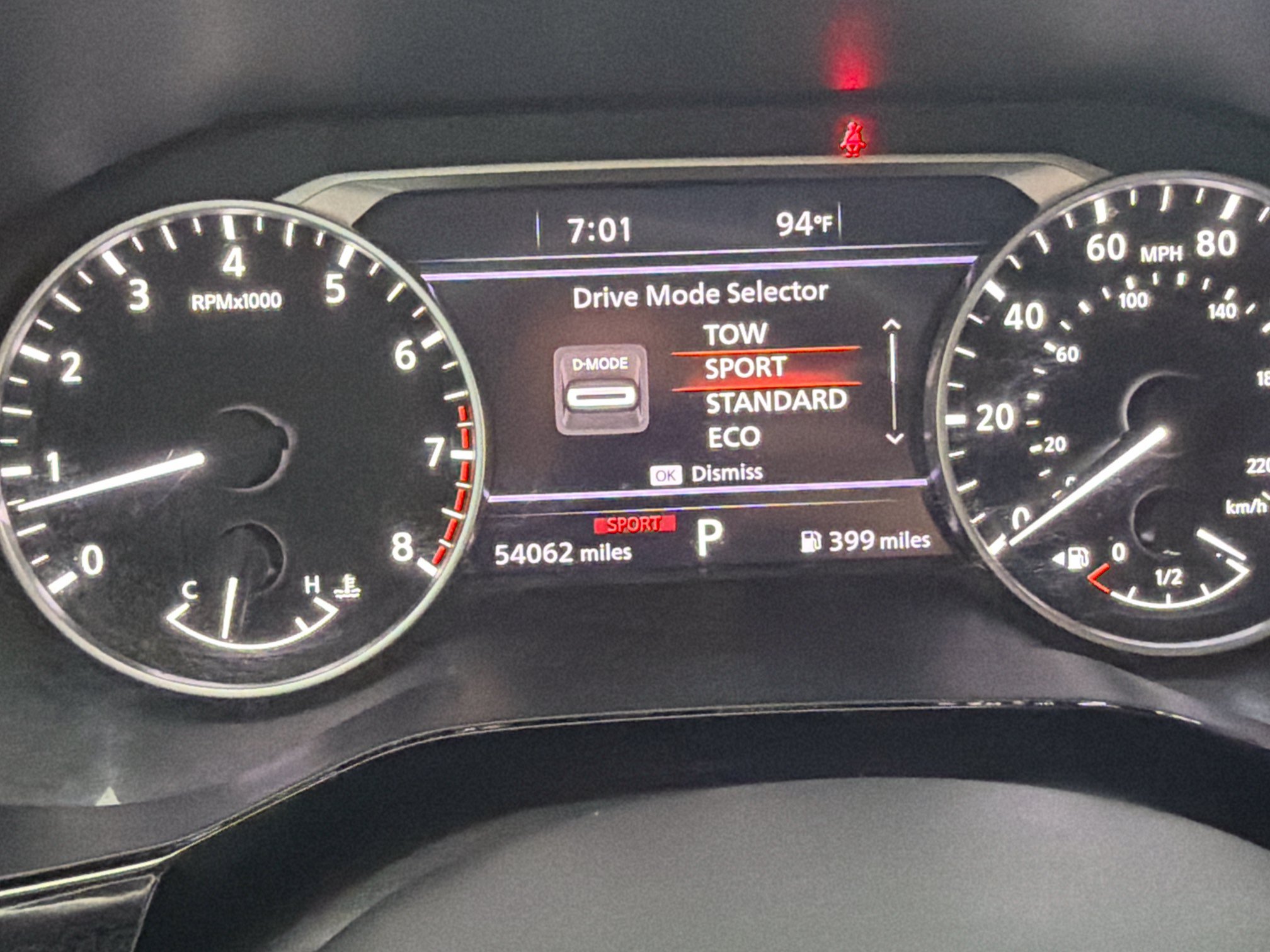 Used 2022 Nissan Pathfinder SL w/ SL Black Package FWD image 30