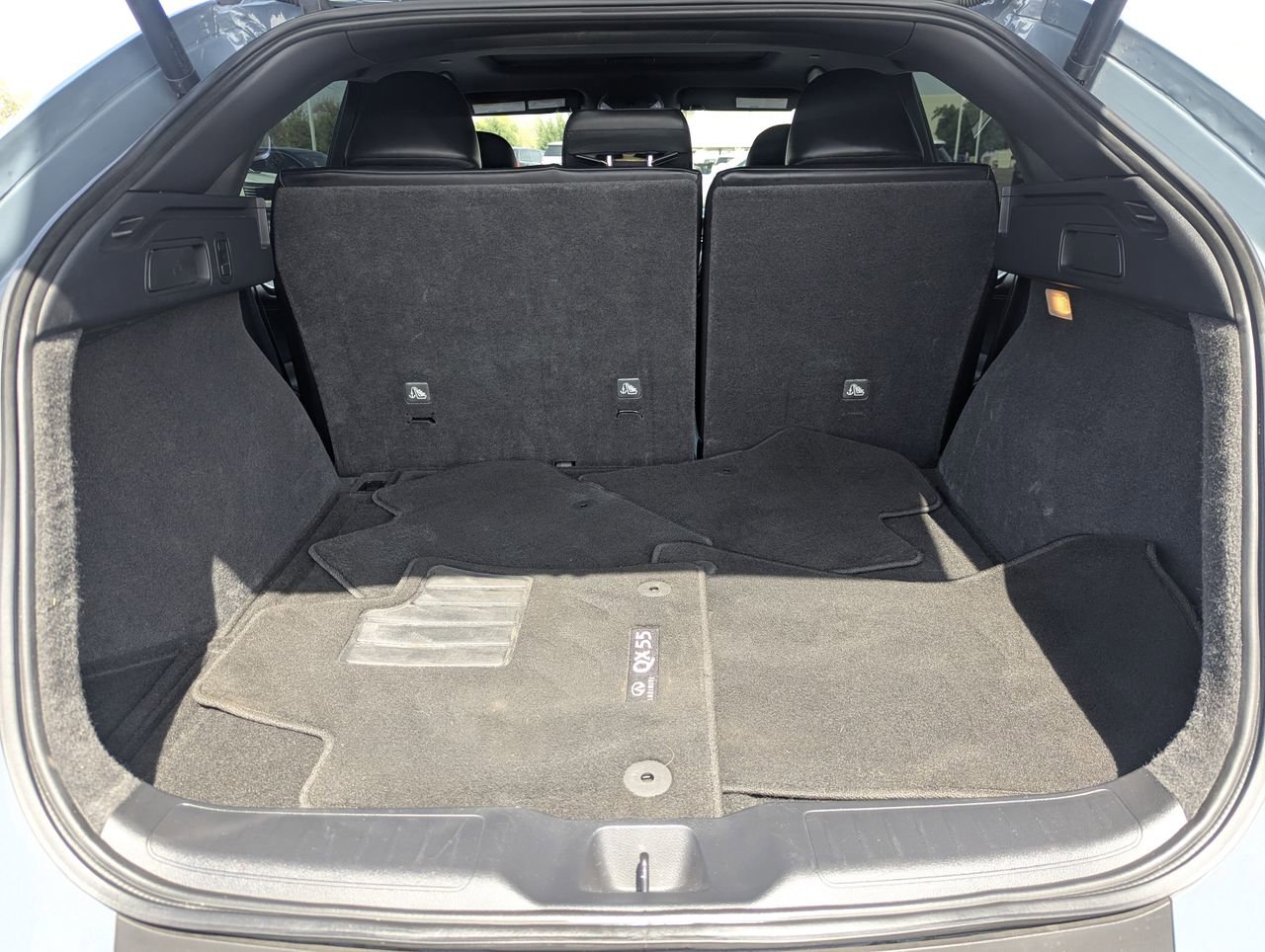 Certified 2022 INFINITI QX55 Luxe w/ Accent Package image 16