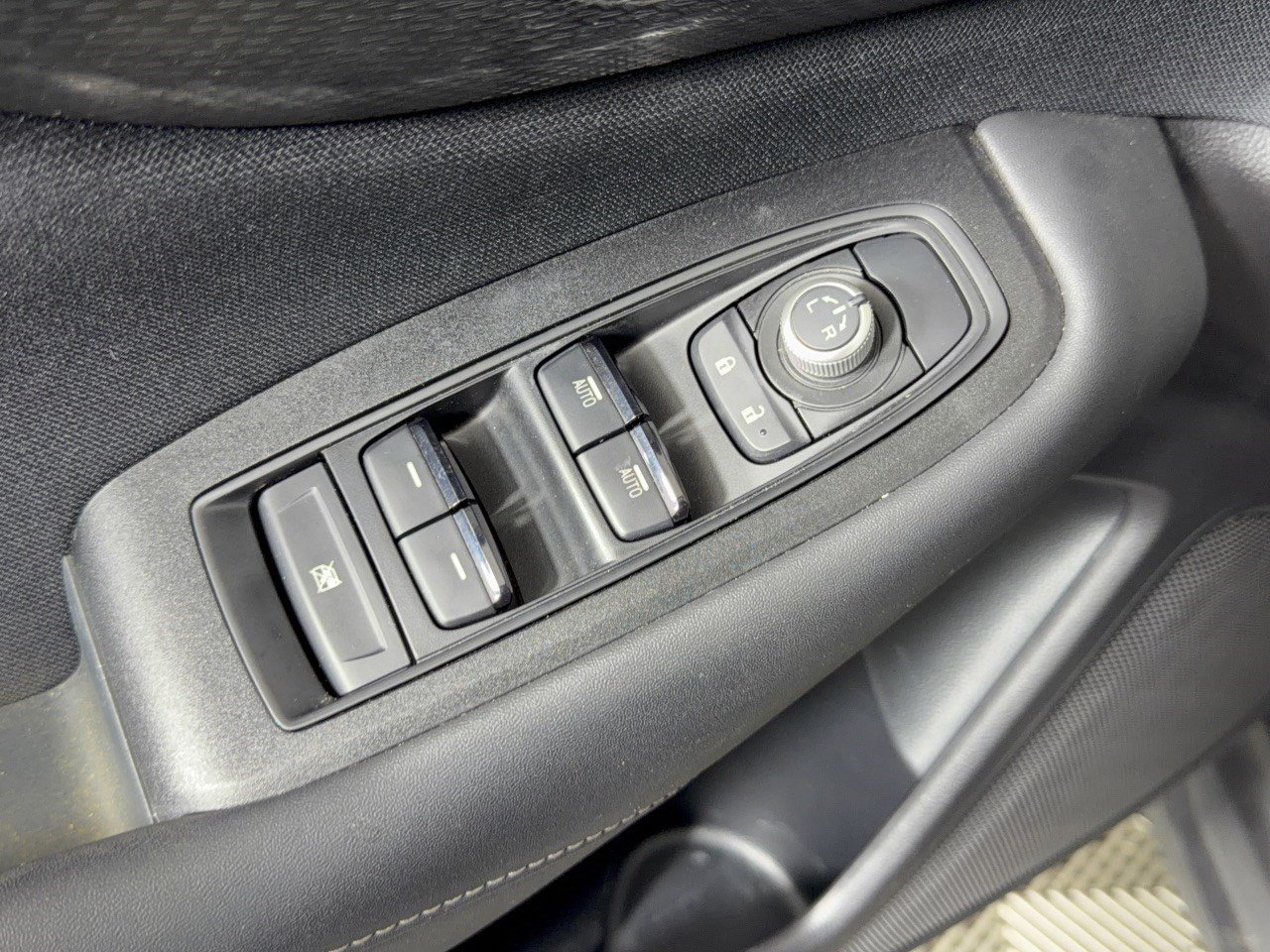 Used 2023 Subaru Outback Premium AWD/4WD image 15