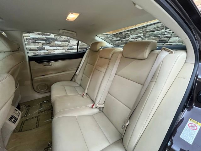 Used 2013 Lexus ES 350 w/ Premium Pkg FWD image 33