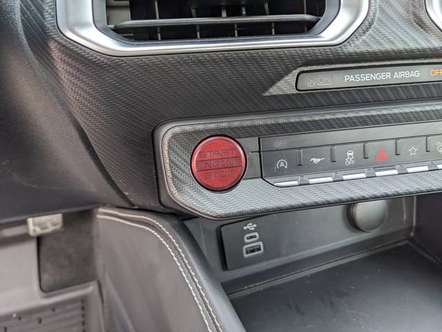 Used 2025 Ford Mustang Premium image 25