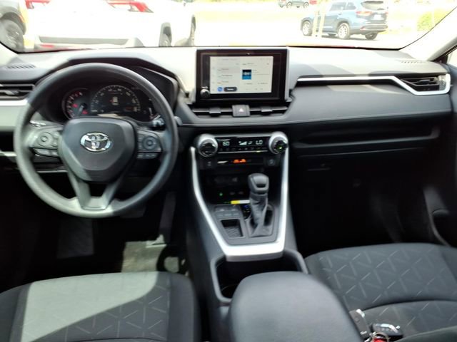 Used 2024 Toyota RAV4 XLE w/ Convenience Package image 10