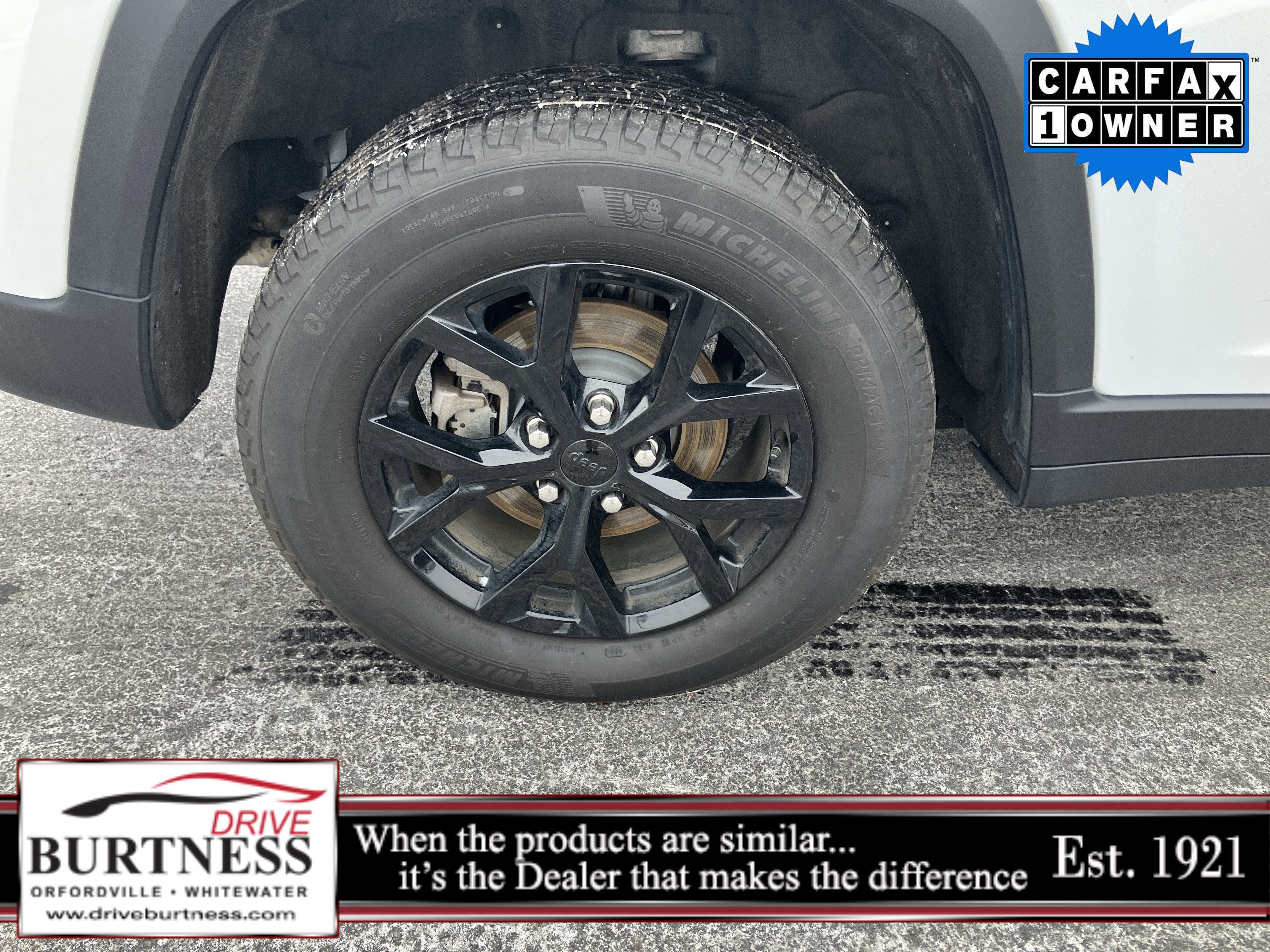 Used 2024 Jeep Grand Cherokee Altitude image 13