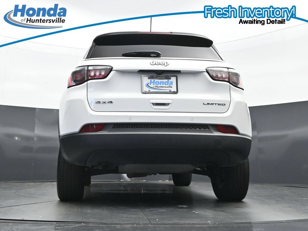 Used 2025 Jeep Compass Limited AWD/4WD image 32