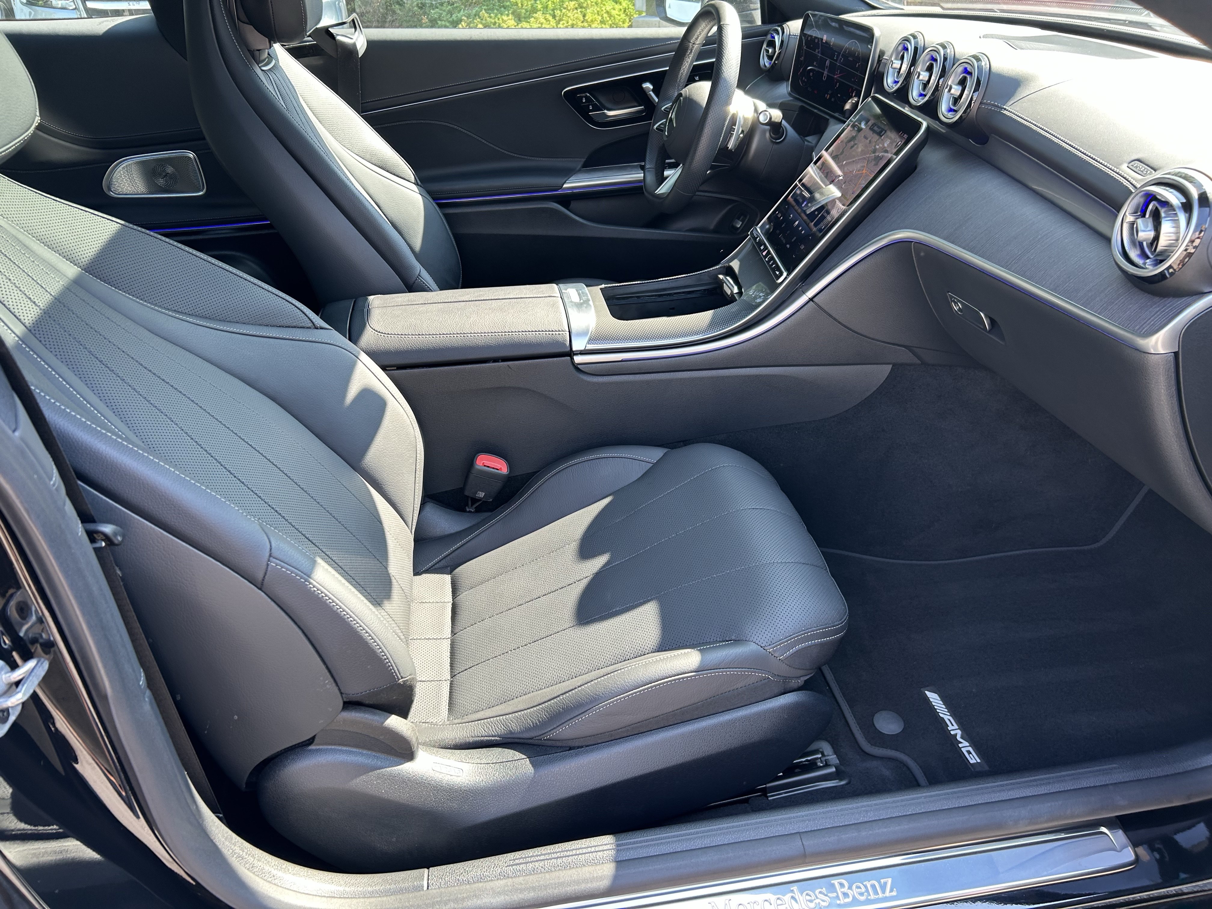 Certified 2025 Mercedes-Benz CLE 300 4MATIC Coupe image 41
