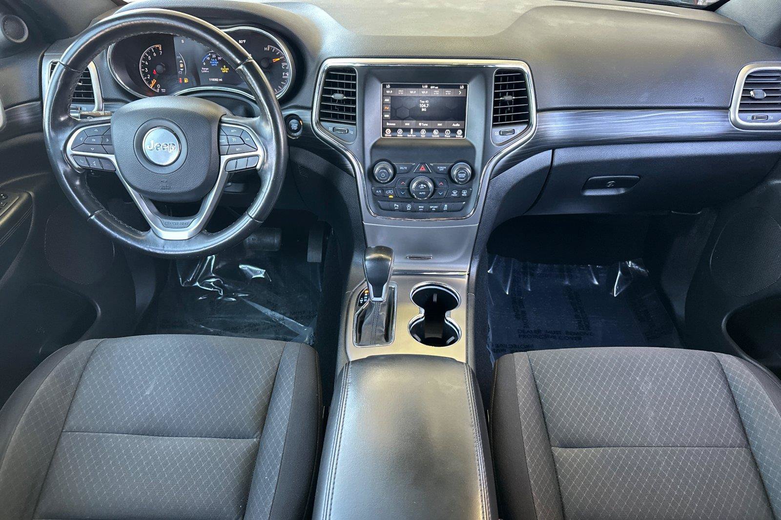 Used 2021 Jeep Grand Cherokee Laredo RWD image 13