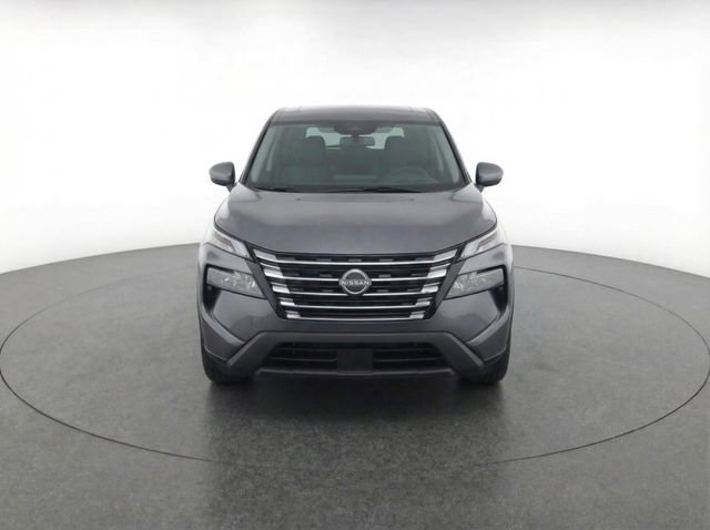 Used 2024 Nissan Rogue SV video 2