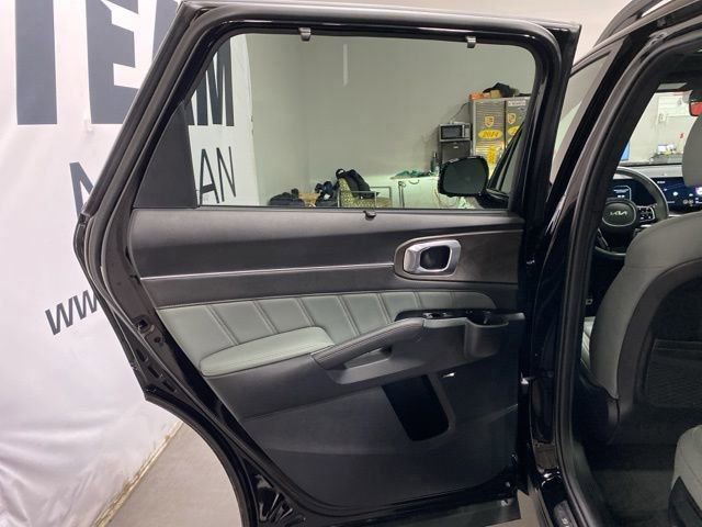 Used 2024 Kia Sorento SX Prestige w/ Sage Leather Package image 23