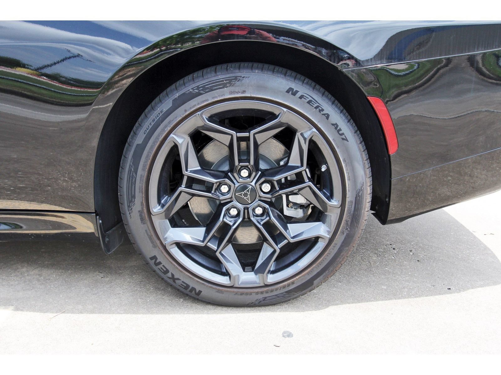 Used 2025 Dodge Charger Daytona R/T w/ Quick Order Package 25M R/T AWD/4WD image 27