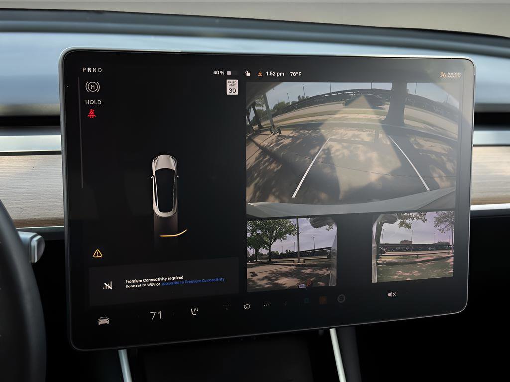 Used 2020 Tesla Model 3 Performance image 11