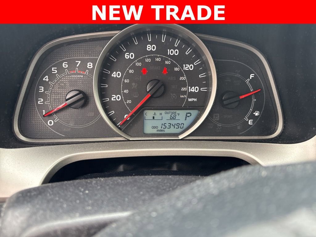 Used 2015 Toyota RAV4 LE image 3