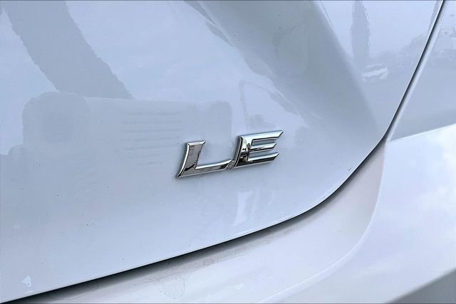 Used 2025 Toyota Camry LE image 24