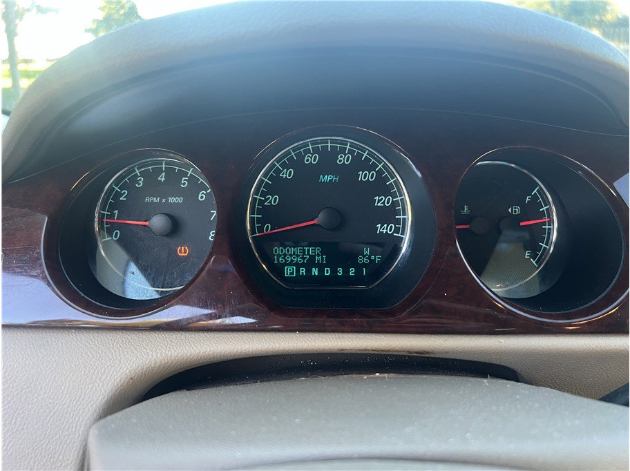 Used 2006 Buick Lucerne CXL w/ Luxury Package FWD image 17