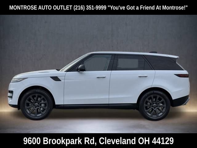 New 2025 Land Rover Range Rover Sport image 3