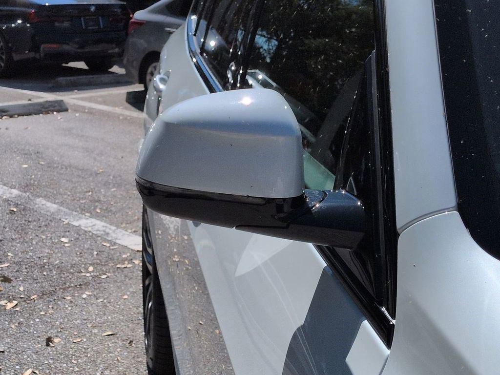 New 2026 BMW X5 xDrive40i w/ Executive Package image 12