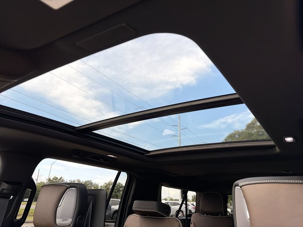 New 2026 GMC Yukon XL Denali Ultimate AWD/4WD image 24