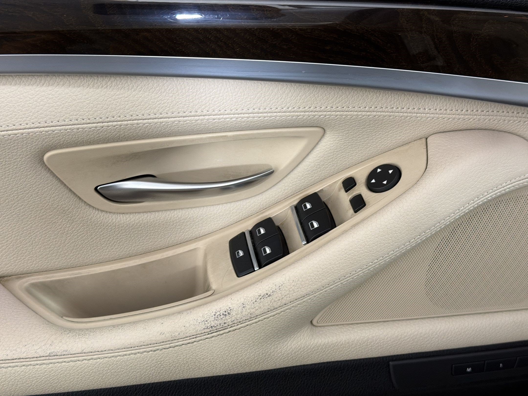 Used 2012 BMW 535i xDrive Sedan AWD/4WD image 26
