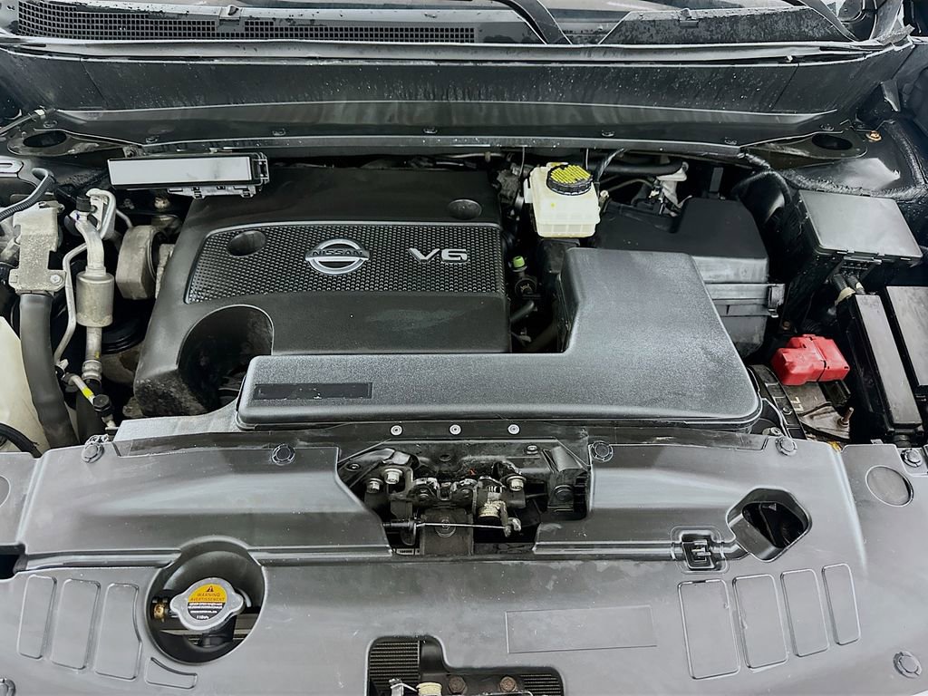 Used 2015 Nissan Pathfinder S image 29