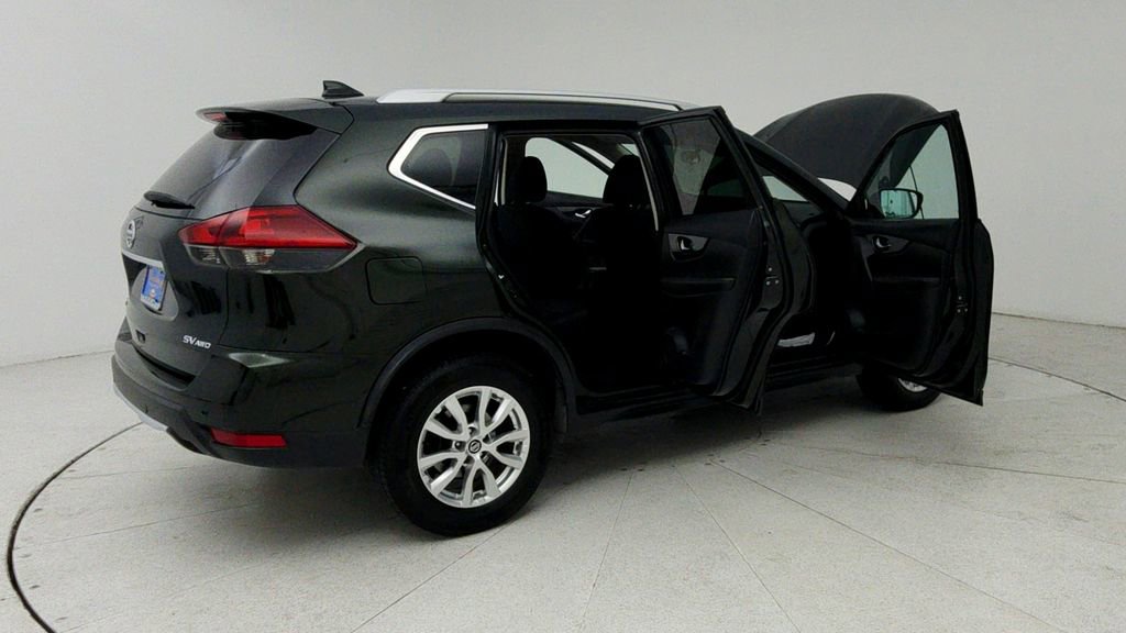 Used 2019 Nissan Rogue SV AWD/4WD image 13