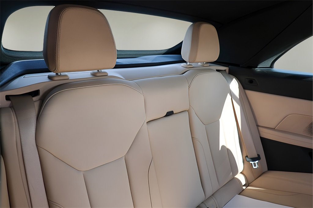 Used 2021 BMW 430i Convertible image 23