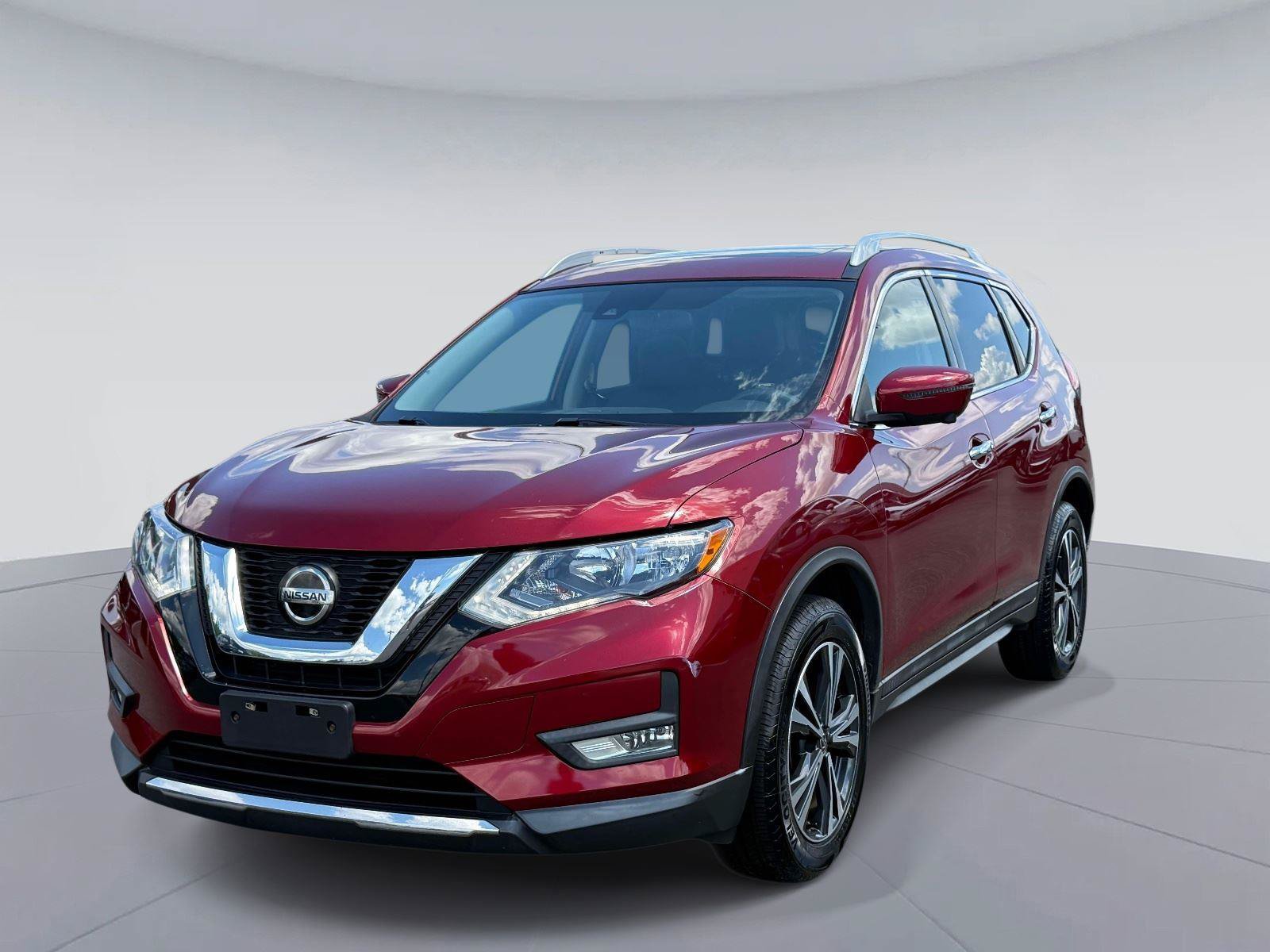 Used 2020 Nissan Rogue SV w/ Sun & Sound Touring Package AWD/4WD image 8