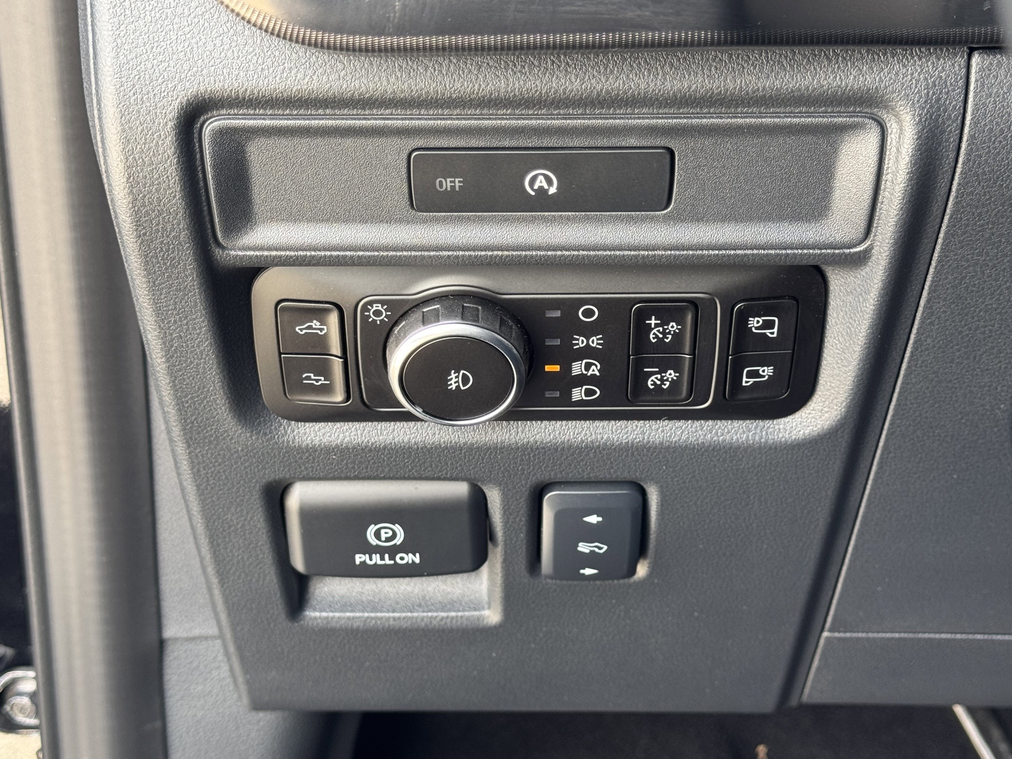 Certified 2025 Ford F150 Raptor image 26