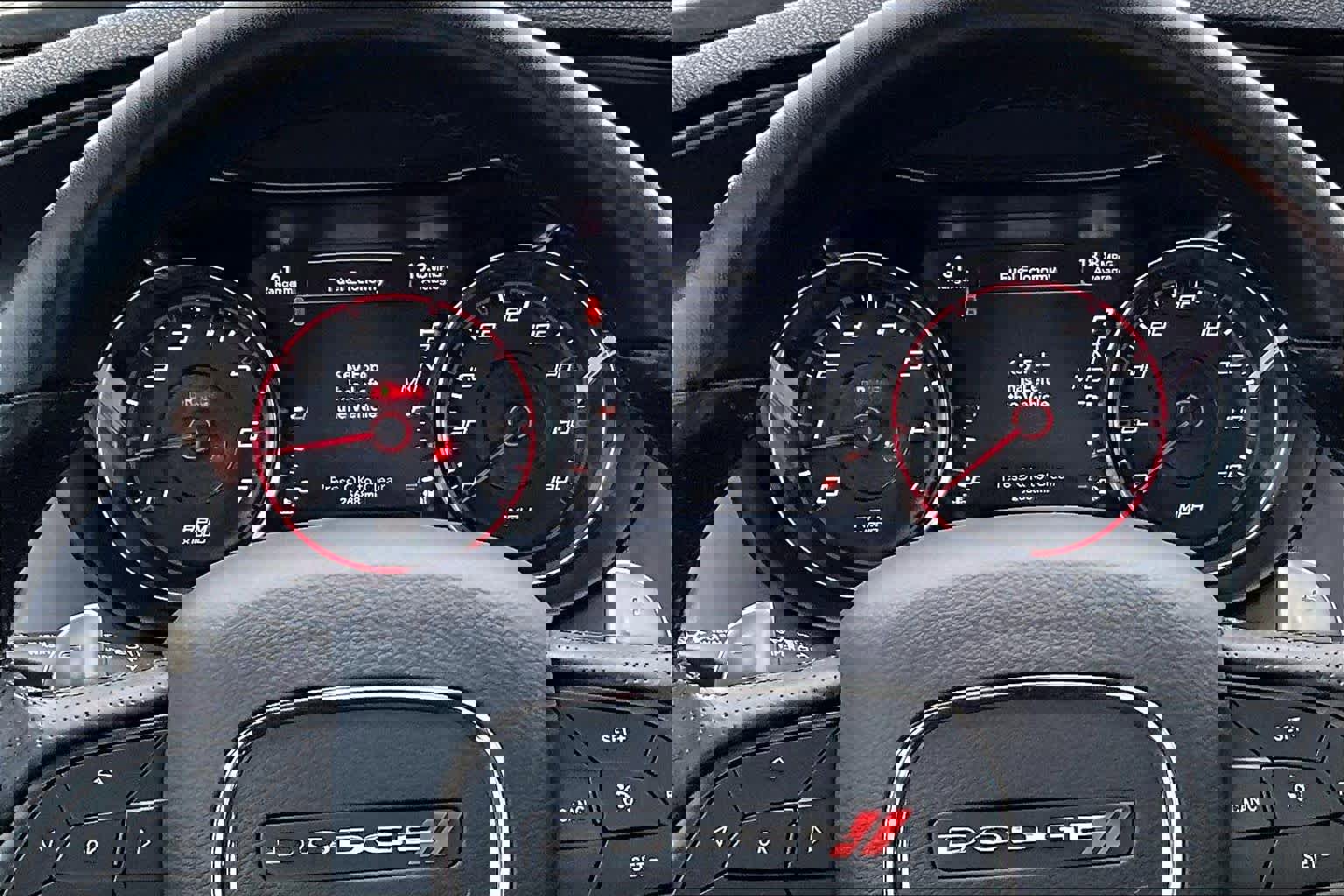 Used 2023 Dodge Charger R/T w/ Technology Group image 18