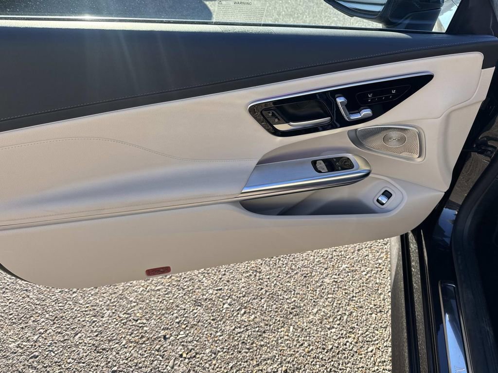 Used 2024 Mercedes-Benz CLE 300 4MATIC Coupe image 19