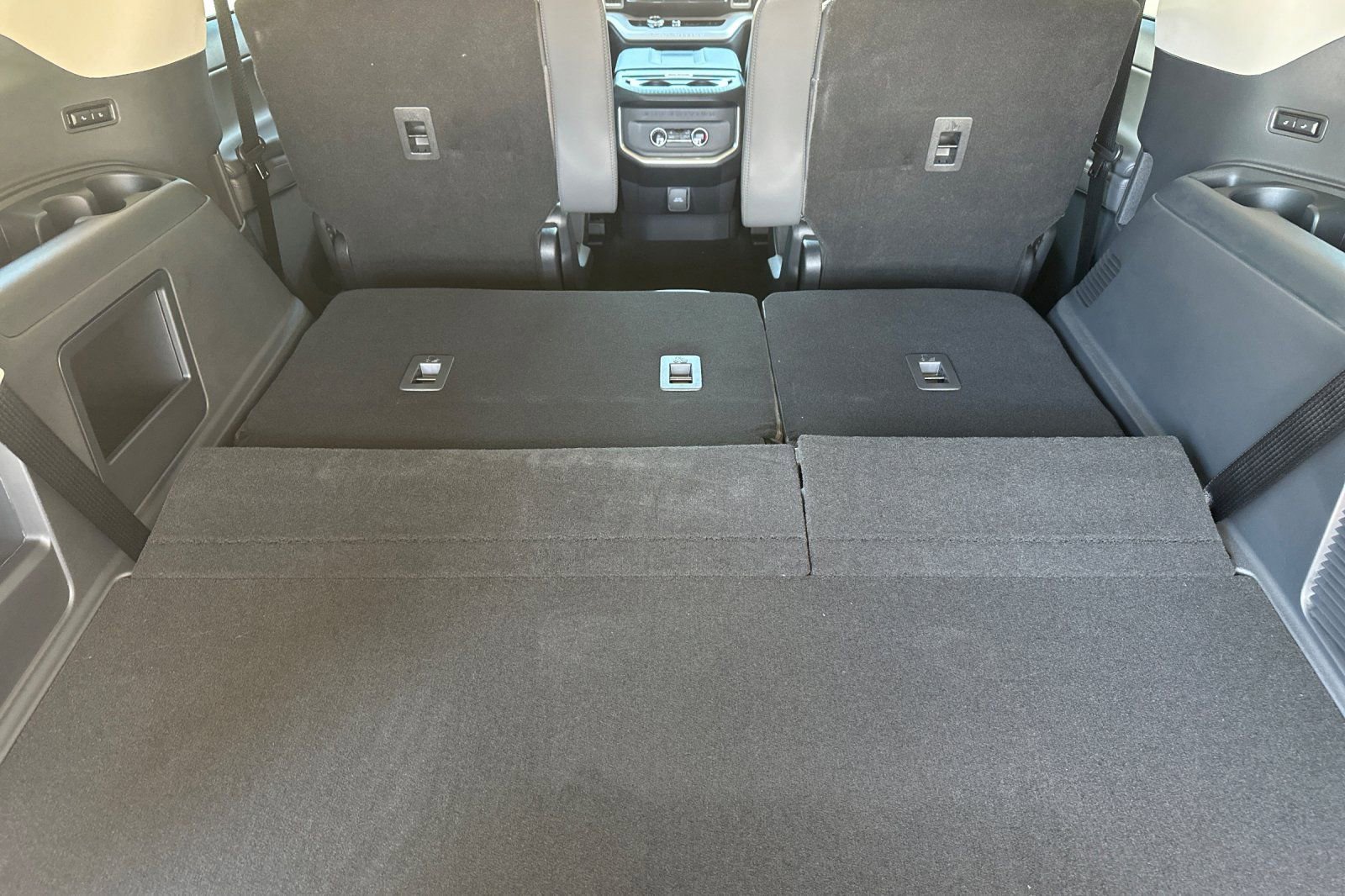 New 2026 Ford Expedition Active image 16