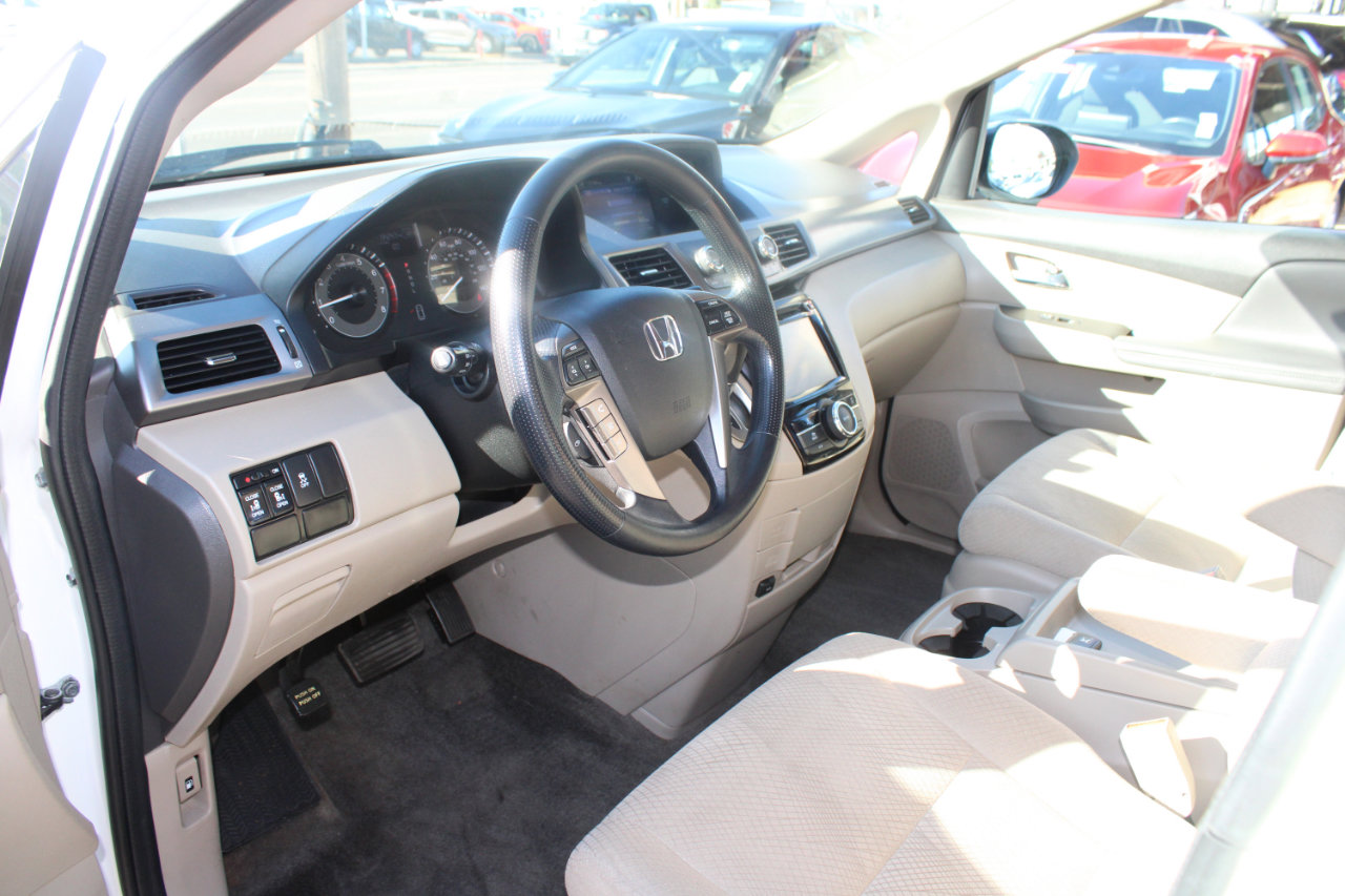 Used 2016 Honda Odyssey EX image 12