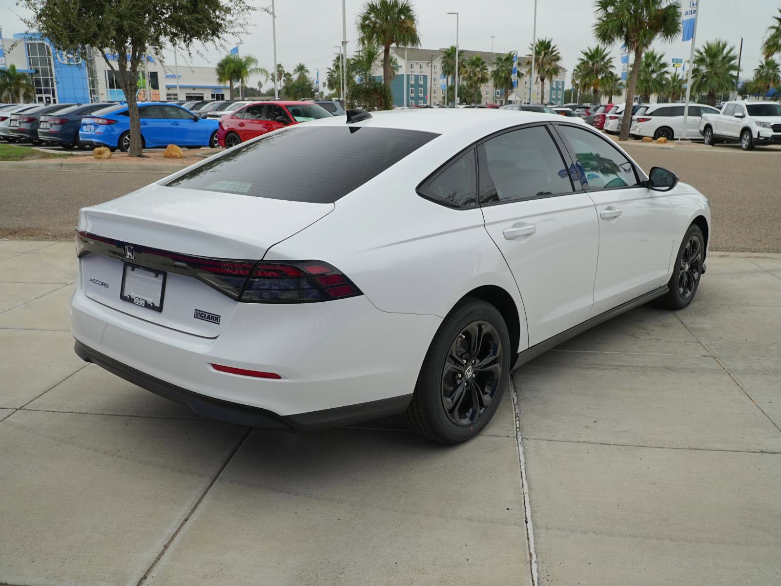 New 2025 Honda Accord SE image 5