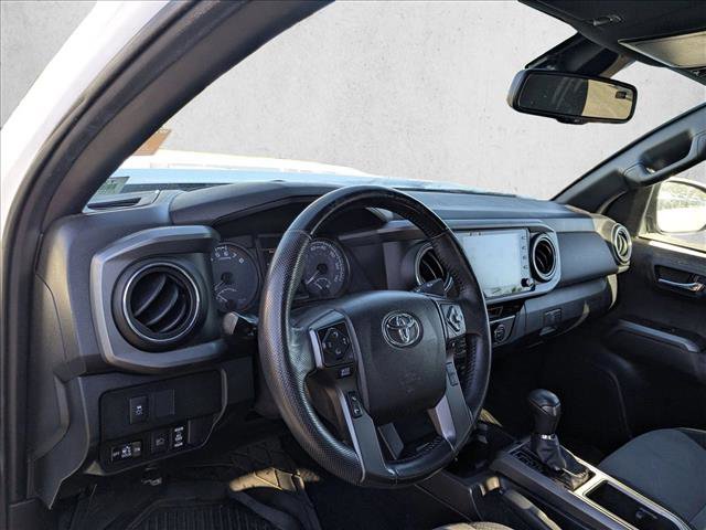 Used 2021 Toyota Tacoma TRD Off-Road image 9